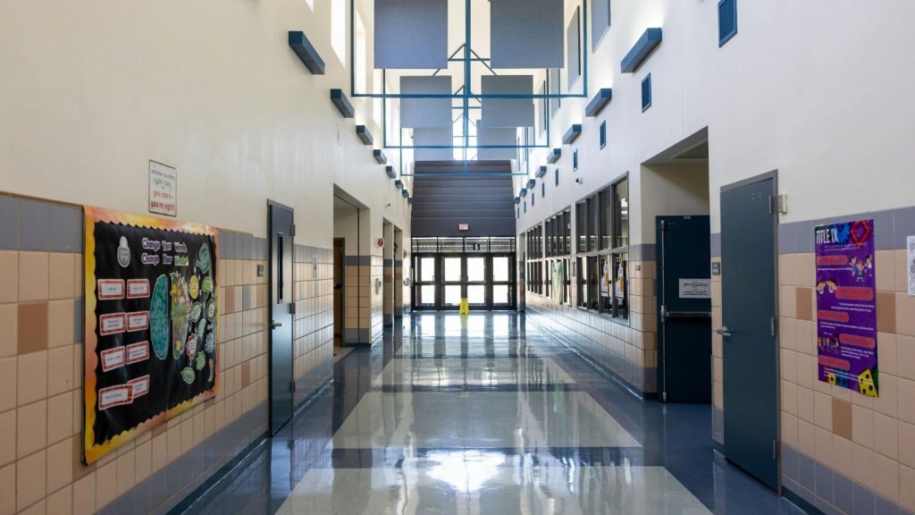 school cleaning services​