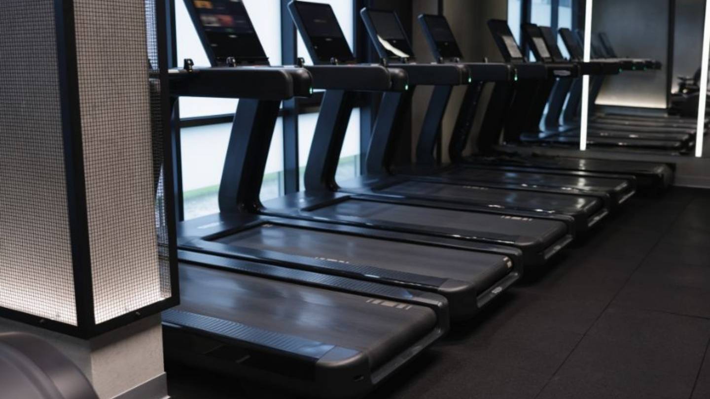 Commercial gym cleaning Gold Coast
