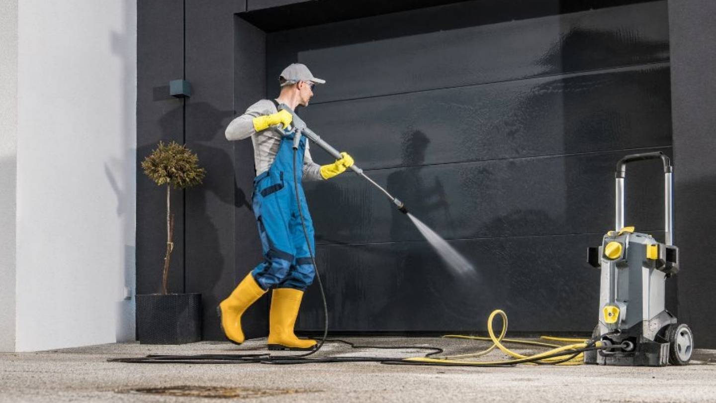 pressure cleaning brisbane